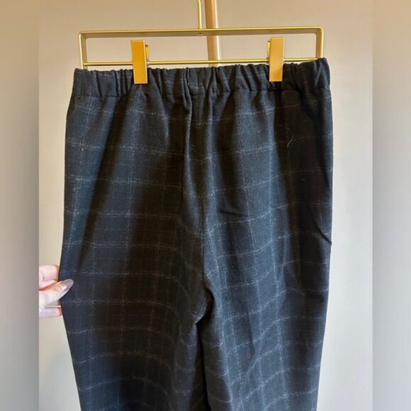 Aritzia Babaton Jimmy Pants – Size Small – Black Fine Grid - Picture 4 of 8